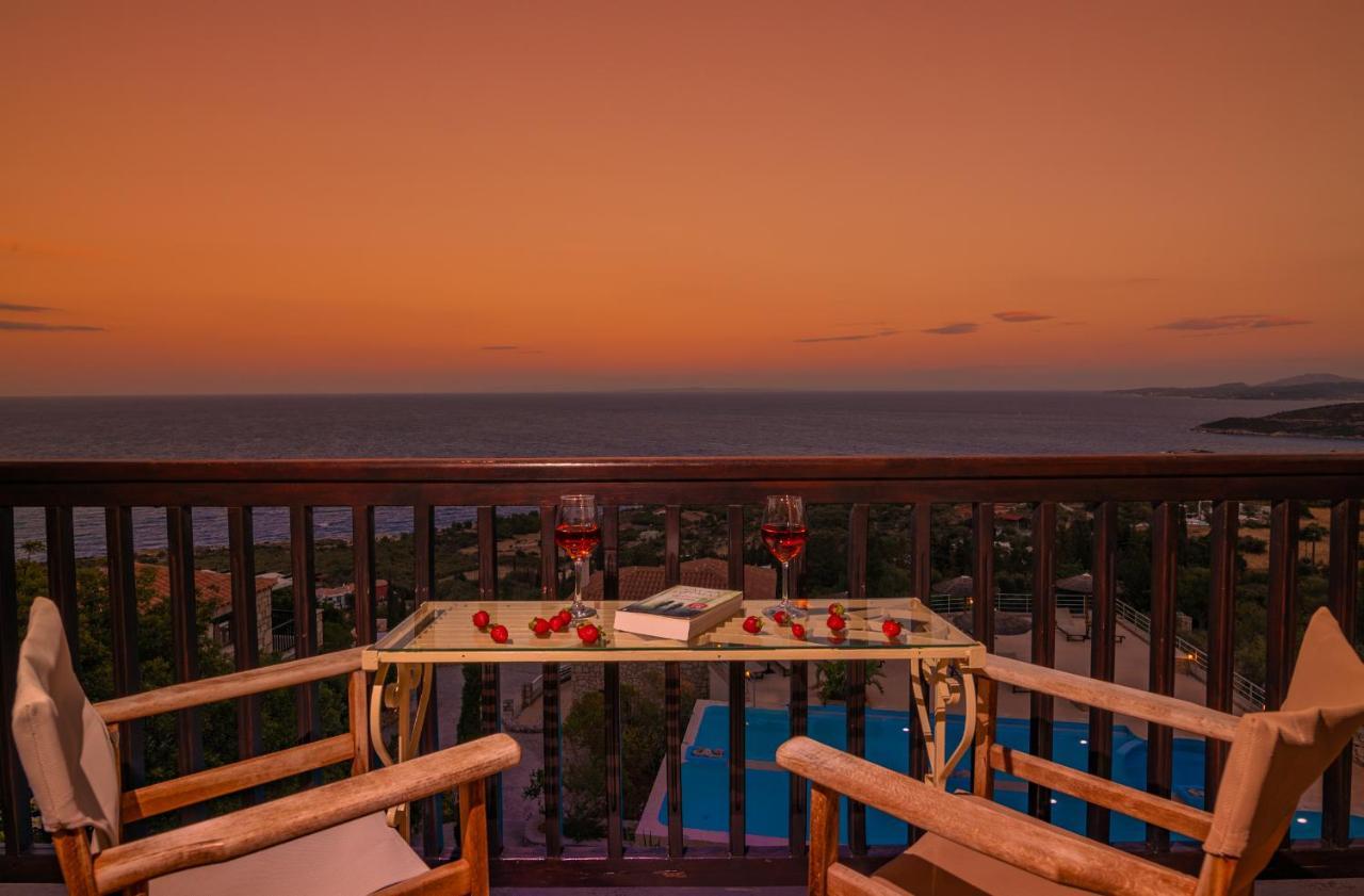 Strofilia Authentic Villas Skinaria ภายนอก รูปภาพ