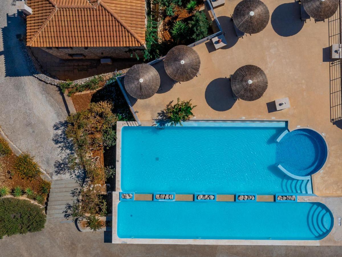 Strofilia Authentic Villas Skinaria ภายนอก รูปภาพ