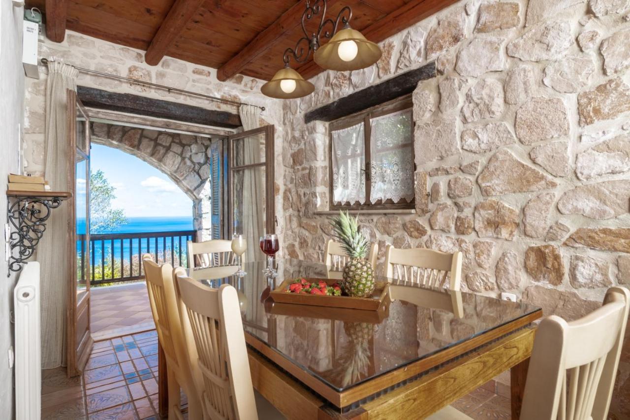 Strofilia Authentic Villas Skinaria ภายนอก รูปภาพ